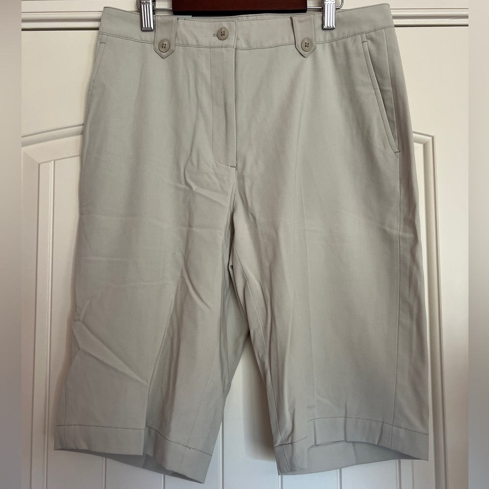 Cooling Golf Bermuda Shorts